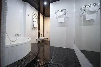 Deluxe Hotel Kupava Leópolis