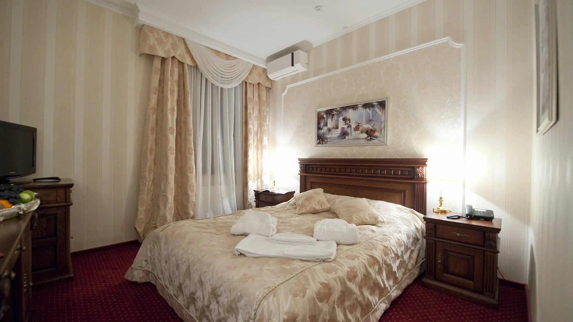 Deluxe Hotel Kupava Lemberg