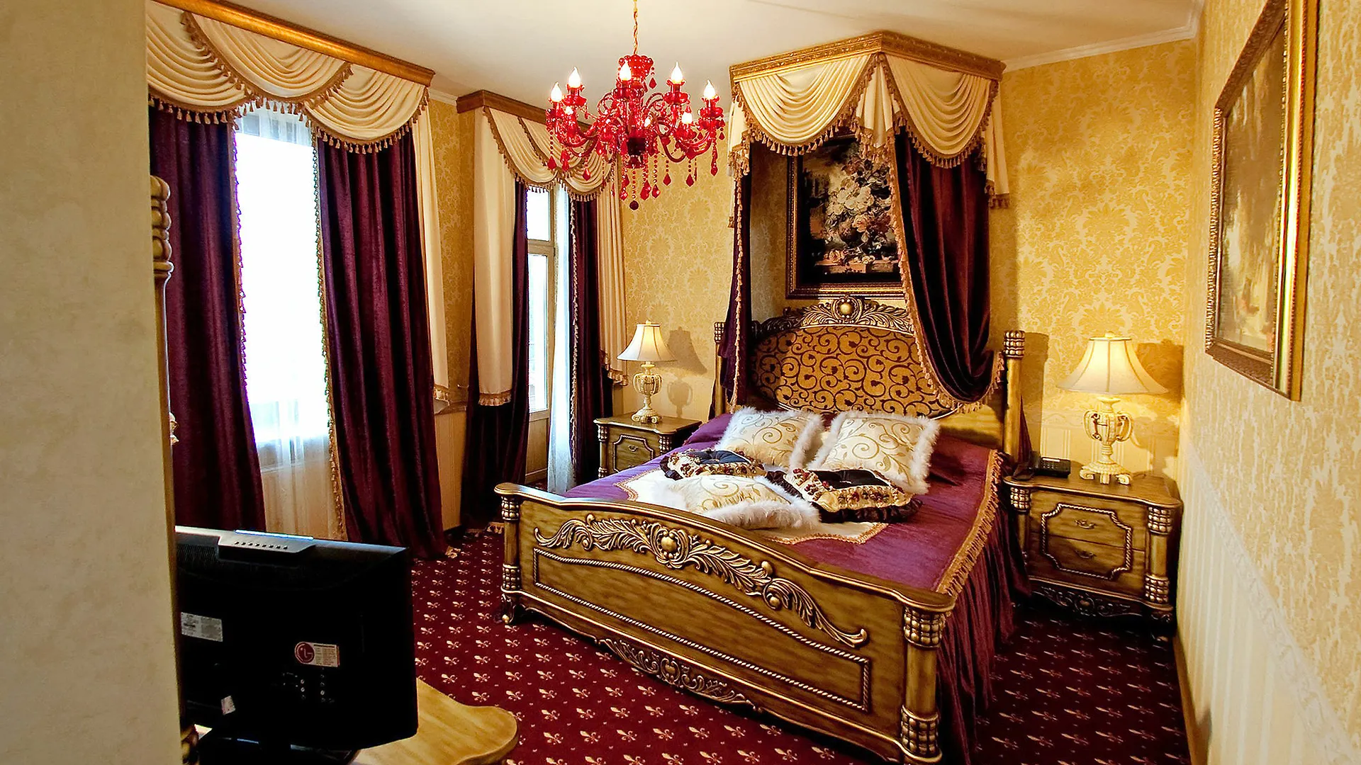 Deluxe Hotel Kupava Lviv